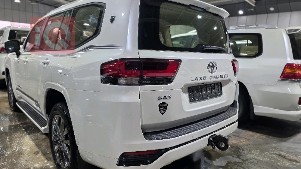 تويوتا لاندكروزر